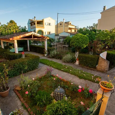 Classy & Traditional House With Fantastic View * Kanali (Corfu)